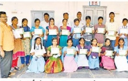 శాస్త్రీయ దృక్పధంతో ముందుకు సాగాలి