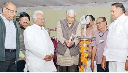 పుస్తకాల వనం.. సుస్వాగతం