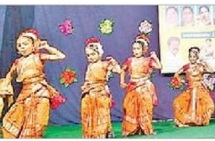 అలరించిన పంచ కళామాలిక