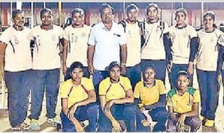 మహిళల వాలీబాల్ విజేత కృష్ణా జట్టు