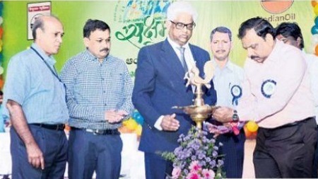 పెట్రో ఉత్పత్తులను పొదుపుగా వినియోగించాలి