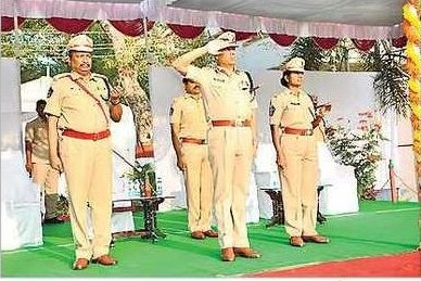 పోలీసులు నిత్య విద్యార్థులు.. కొత్త విషయాలు నేర్చుకోవాలి