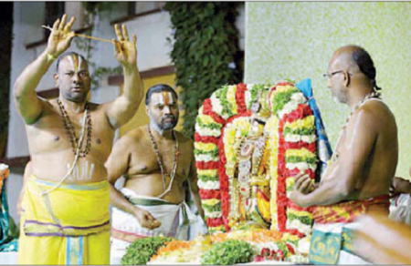కనుల పండువగా శ్రీ వెంకటేశ్వరస్వామి కళ్యాణం
