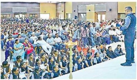 యువతతోనే నవ్యాంధ్ర నిర్మాణం