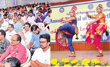 విద్యార్థులు శాస్త్రవేత్తలుగా ఎదగాలి