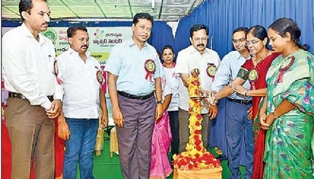 ఆత్మవిశ్వాసంతో క్యాన్సరును జయిద్దాం