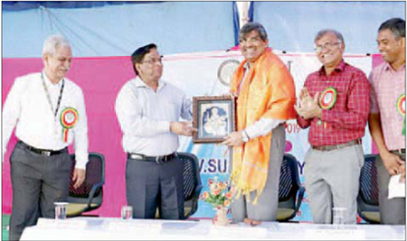 గ్రామీణ క్రీడాకారులను ప్రోత్స హిస్తున్న ప్రభుత్వం