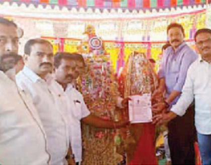 అంతర్గత రోడ్లన్నీ అభివృద్ధి చేస్తాం
