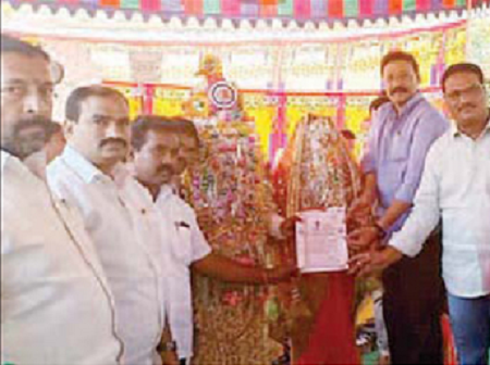 అంతర్గత రోడ్లన్నీ అభివృద్ధి చేస్తాం