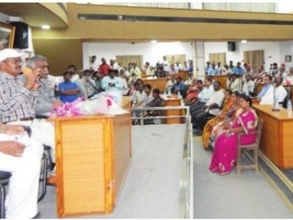 ప్లాస్టిక్ ని నిషేధిద్దాం.. భావితరాలను కాపాడుకుందాం