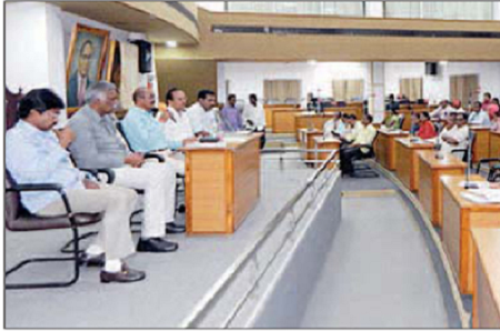 సమన్వయంతో పనిచేయాలి