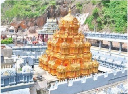 కనకదుర్గమ్మకు పవళింపు సేవ