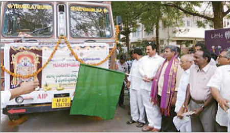 టీటీడీ నిత్యాన్నదాన పథకానికి 10 టన్నుల కూరగాయలు
