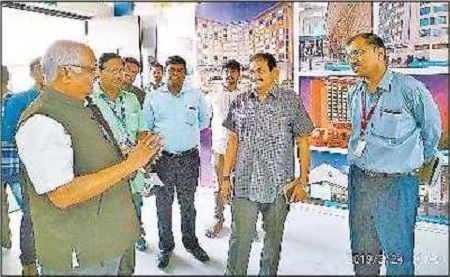 డిమాండ్ ఉన్న కోర్సుల్లో శిక్షణ