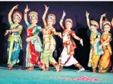 నాట్యాచార్యులకు ఘన సత్కారం