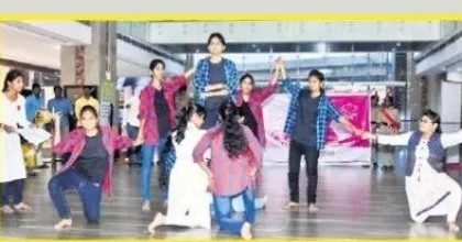 స్త్రీ శక్తిని చూపిద్దాం ..