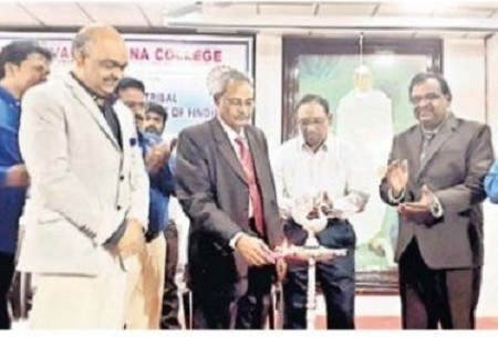 గిరిజన సంక్షేమానికి ఆచరణాత్మక నిర్ణయాలు కావాలి