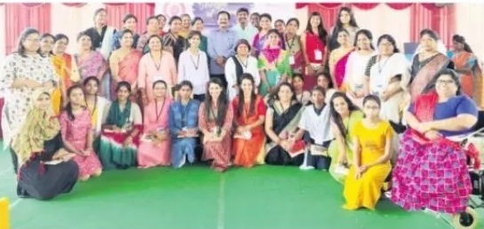 వివిధ రంగాల మహిళలకు సత్కారం