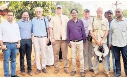 అమెరికా టెక్నాలజీతో రహదారి