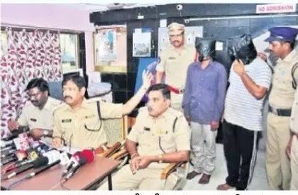 అప్పు తీర్చమన్నందుకు..