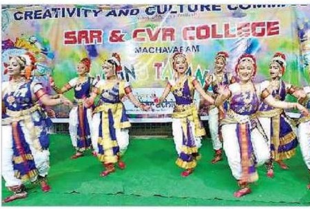 యువత కేరింత..!