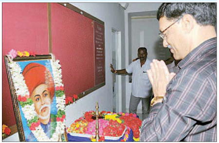 అట్టడుగు వర్గాల అభ్యున్నతికి పూలే కృషి