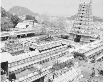అమ్మవారి సన్నిధిలో సరస్వతీ  యాగం
