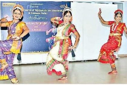 మనోరంజనం... నాట్యతరంగం