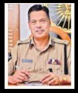 మీ కోసమే మేమంతా రోడ్లపై