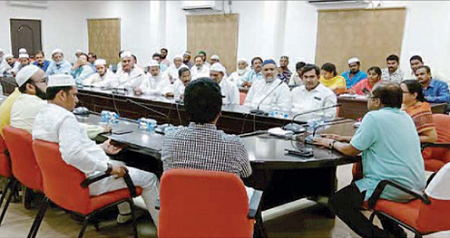 మసీదుల పరిసరాల్లో ఇబ్బందులు లేకుండా చర్యలు
