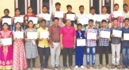 భవిష్యత్తు కోసం లక్ష్యాన్ని నిర్దేశించుకోవాలి