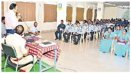 ప్రైవేటు సెక్యూరిటీ సిబ్బందికి అవగాహన