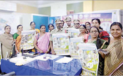 వేధింపులను ఎదుర్కొనేందుకు ఆత్మస్థైర్యం పెంపొందించాలి