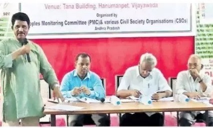 విరుద్ధ భావనలతో 'కస్తూరి' నివేదిక