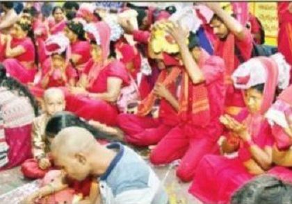 ఇంద్రకీలాద్రిపై భవానీల సందడి