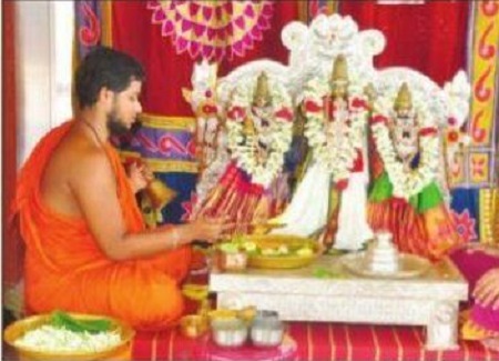 ఇంద్రకీలాద్రిపై నిత్యకైంకర్యాలు