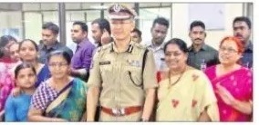 మహిళా మిత్రలను ఏర్పాటు చేయాలి