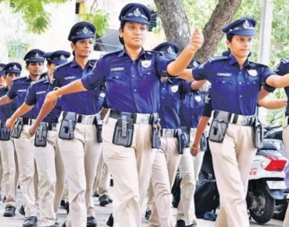 వెన్నంటి వచ్చే నారీ శక్తీ