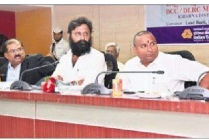 ప్రజా సంక్షేమానికి పెద్ద పీట