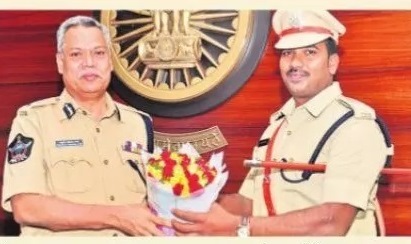 లా అండ్ ఆర్డర్ -2 డీసీపీగా విజయరావు బాధ్యతల స్వీకరణ
