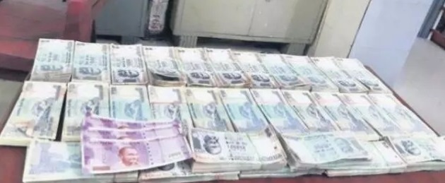 నకిలీ నోట్ల కలకలం