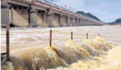 తప్పిన ముప్పు