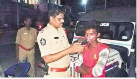 మద్యం సేవించి వాహనాలు నడిపితే  చర్యలు