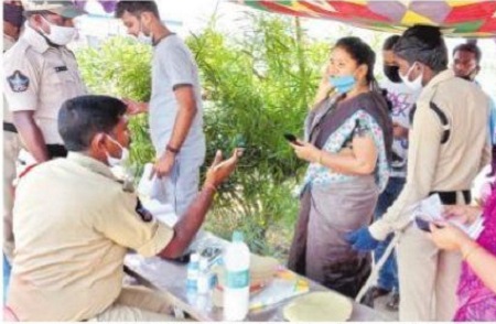 సరైన పత్రాలుంటేనే ప్రవేశం