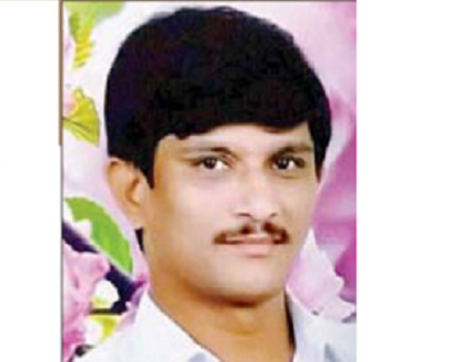 మోసగాడి సమాచారమివ్వండి: సీఐ పెద్దిరాజు