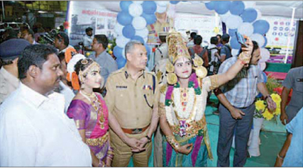 బార్ అసోసియేషన్ కార్యవర్గానికి సత్కారం