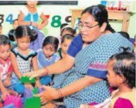 అంగన్ వాడీల్లో 5,905 పోస్టుల భర్తీ