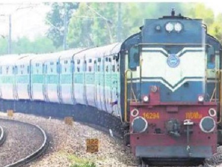 దసరాకు 392 ప్రత్యేక రైళ్లు