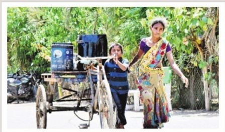 అమ్మకు సాయం..!