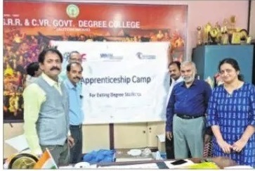 నేడు ఎస్ఆర్ఆర్ లో అప్రంటీస్ షిప్ అండ్ ప్లేస్ మెంట్